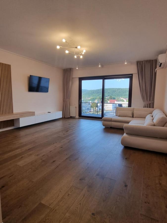 Apartament In Complex Rezidential Râmnicu Vâlcea Esterno foto