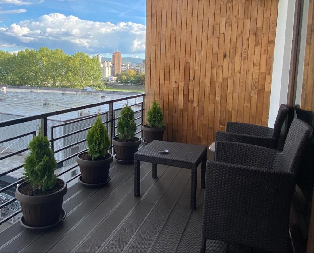 Apartament In Complex Rezidential Râmnicu Vâlcea Esterno foto